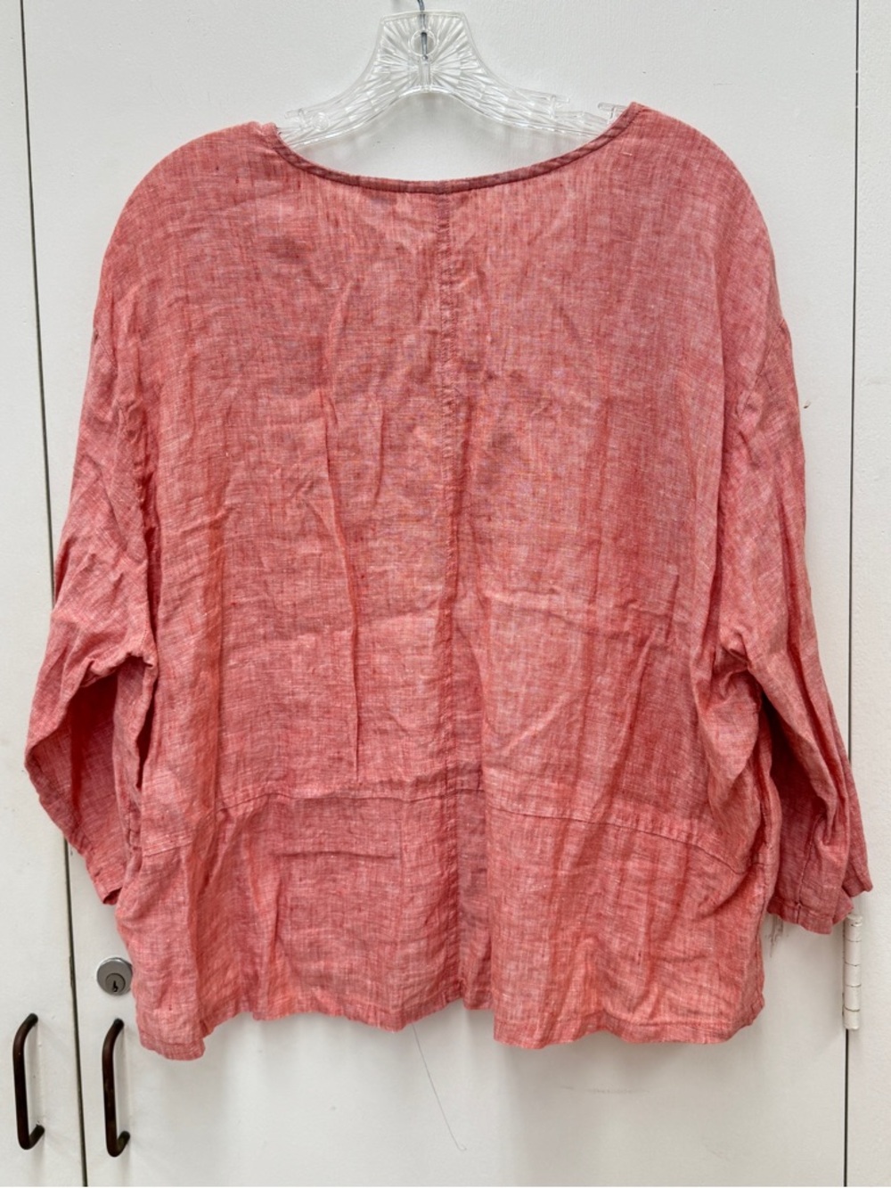 Sigrid Olsen 100% Linen Washed Coral/Red Button-Front V-Neck Top Size XL - Picture 6 of 6